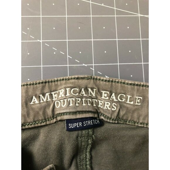 American Eagle Outfitters Women's Super Stretch Button-Up Jeggings Sz. 4 Olive - Picture 5 of 5